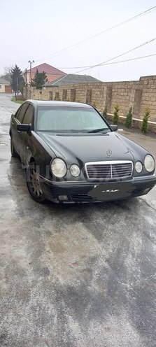 Mercedes E 200 1995, 250,000 km - 2.0 l - Bakı