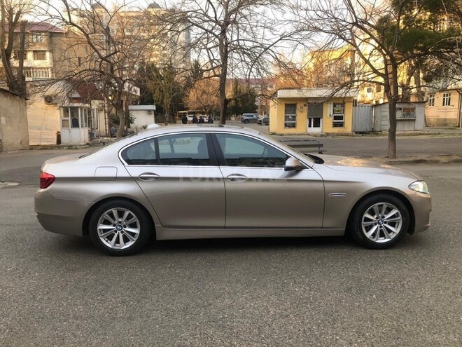 BMW 520 2016, 180,000 km - 2.0 l - Bakı