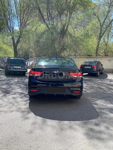 Kia Rio 2018, 83,000 km - 1.6 l - Bakı