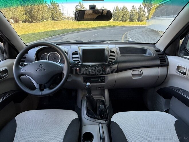 Mitsubishi L200 2012, 194,520 km - 2.5 л - Bakı