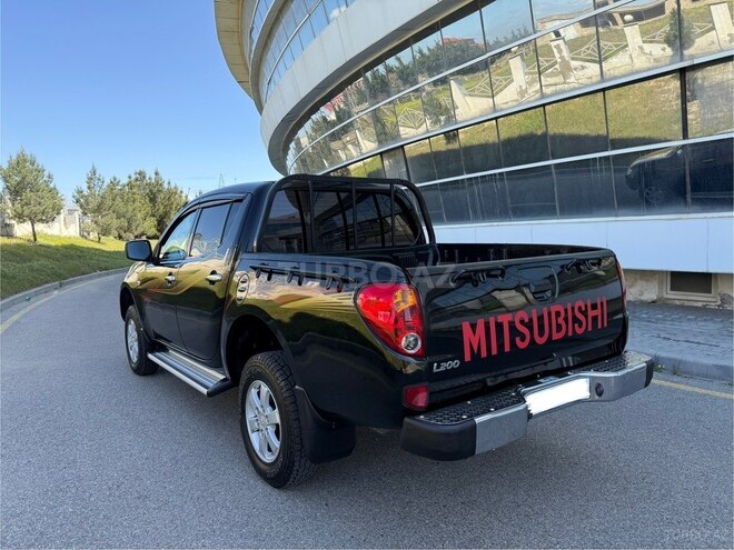 Mitsubishi L200 2012, 194,520 km - 2.5 л - Bakı