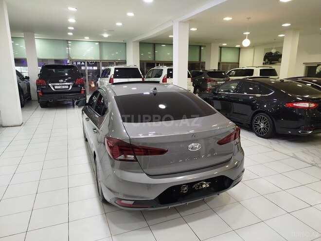 Hyundai Elantra 2019, 76,800 km - 2.0 l - Sumqayıt
