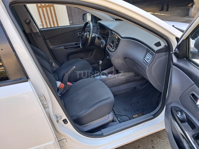 Kia Rio 2011, 268,764 km - 1.4 l - Bakı