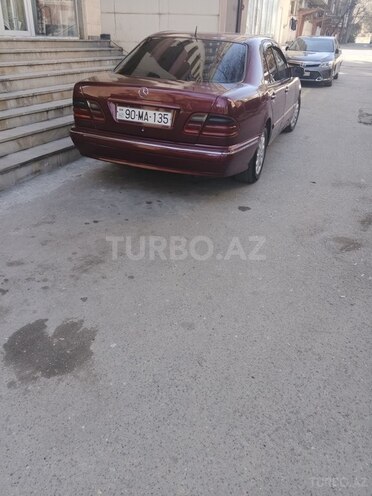 Mercedes E 220 d 1999, 408,500 km - 2.2 л - Bakı