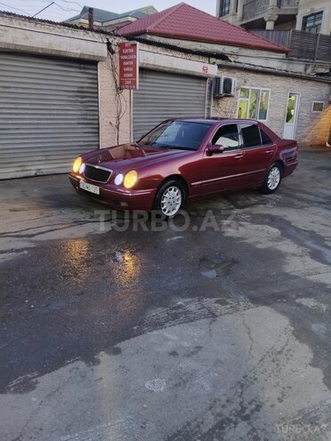 Mercedes E 220 d 1999, 408,500 km - 2.2 л - Bakı
