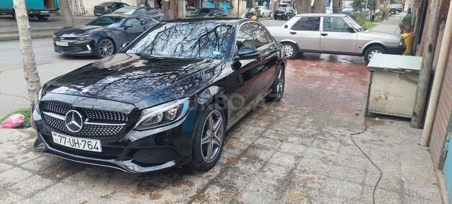 Mercedes C 300 2015, 220,000 km - 2.0 l - Bakı
