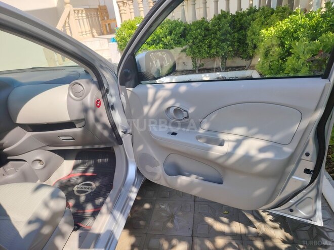 Nissan Micra-7