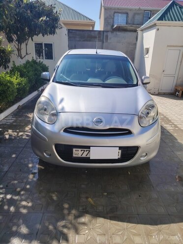 Nissan Micra-2