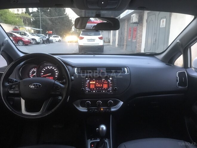 Kia Rio 2015, 82,000 km - 1.4 l - Bakı