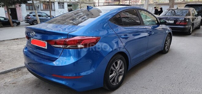 Hyundai Elantra 2017, 98,000 km - 2.0 л - Bakı