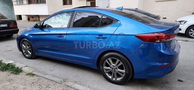 Hyundai Elantra 2017, 98,000 km - 2.0 л - Bakı