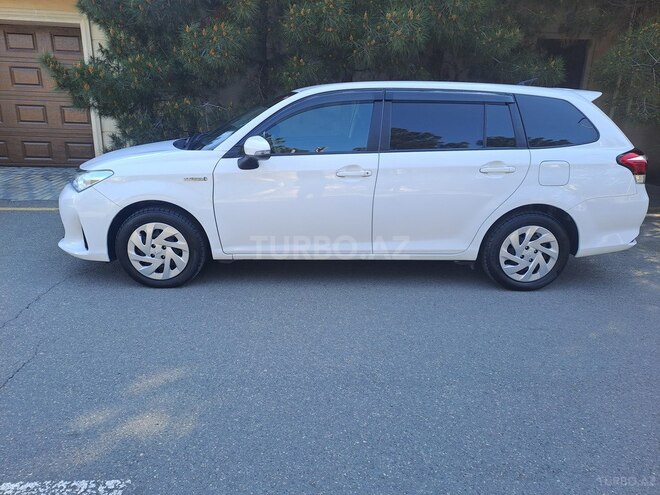 Toyota Corolla Fielder 2019, 70,000 km - 1.5 л - Bakı
