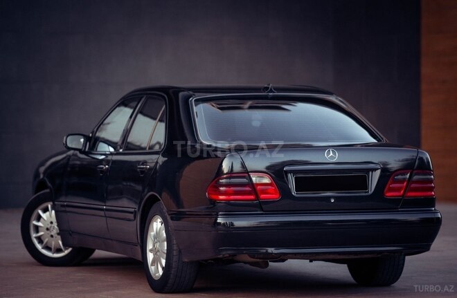 Mercedes E 230 1997, 400,000 km - 2.3 l - Hacıqabul