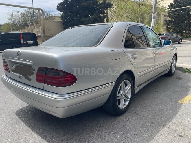 Mercedes E 200 1995, 300,000 km - 2.0 л - Bakı