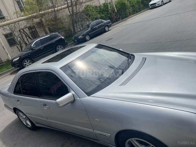 Mercedes E 200 1995, 300,000 km - 2.0 л - Bakı