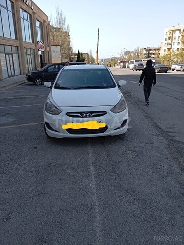 Hyundai Accent 2012, 200,000 km - 1.4 l - Bakı