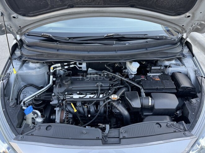 Hyundai i20-9