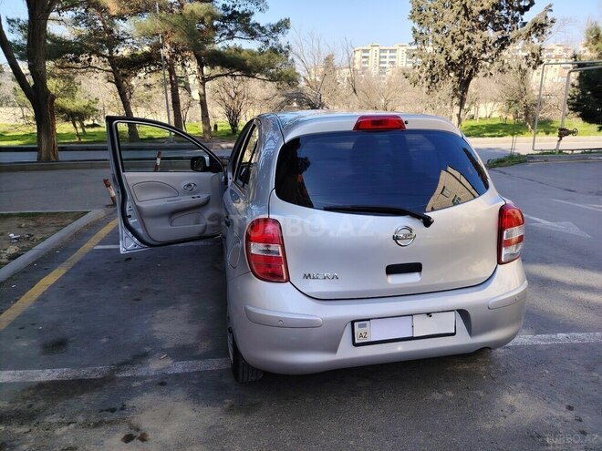 Nissan Micra-8