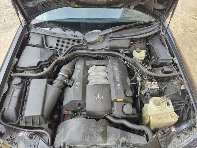 Mercedes E 240 1997, 311,000 km - 2.4 l - Gəncə