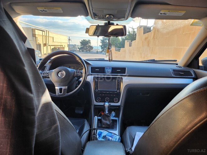 Volkswagen Passat 2012, 195,000 km - 2.5 л - Bakı