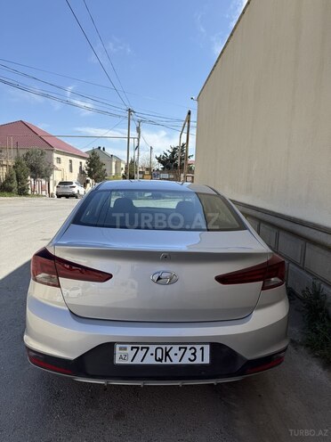 Hyundai Elantra 2019, 31,000 km - 2.0 l - Bakı