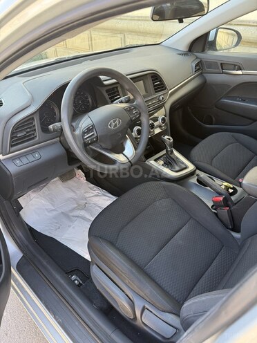 Hyundai Elantra 2019, 31,000 km - 2.0 l - Bakı