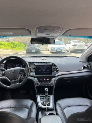Hyundai Avante 2016, 106,400 km - 1.6 l - Bakı