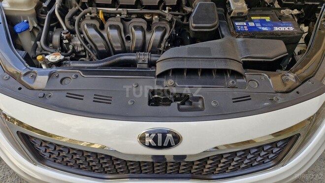 Kia Optima-11