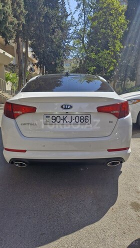 Kia Optima-2