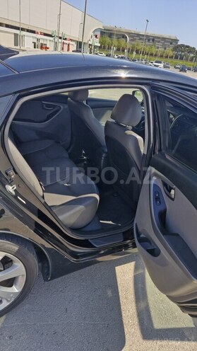 Hyundai Elantra 2012, 268,000 km - 1.8 l - Bakı