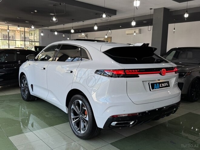 Changan Uni-K iDD 2023, 6,000 km - 1.5 л - Bakı