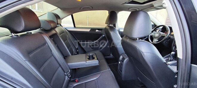Volkswagen Jetta 2013, 230,941 km - 1.8 l - Bakı
