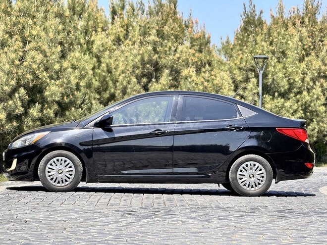 Hyundai Accent 2015, 115,071 km - 1.6 l - Bakı