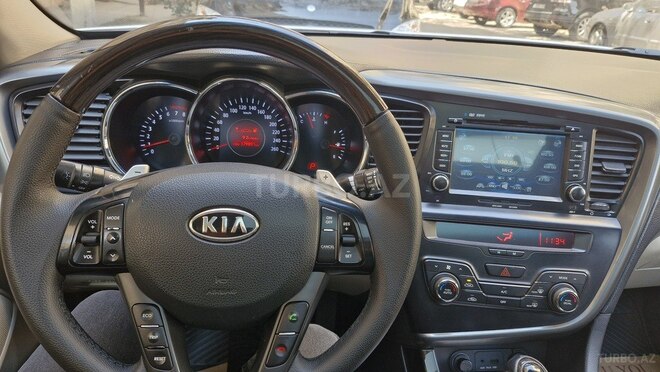 Kia Optima-19