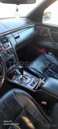 Mercedes E 220 d 2002, 540,000 km - 2.2 l - Bakı