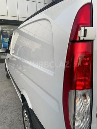 Mercedes Vito 111 2010, 186,000 km - 2.2 l - Bakı