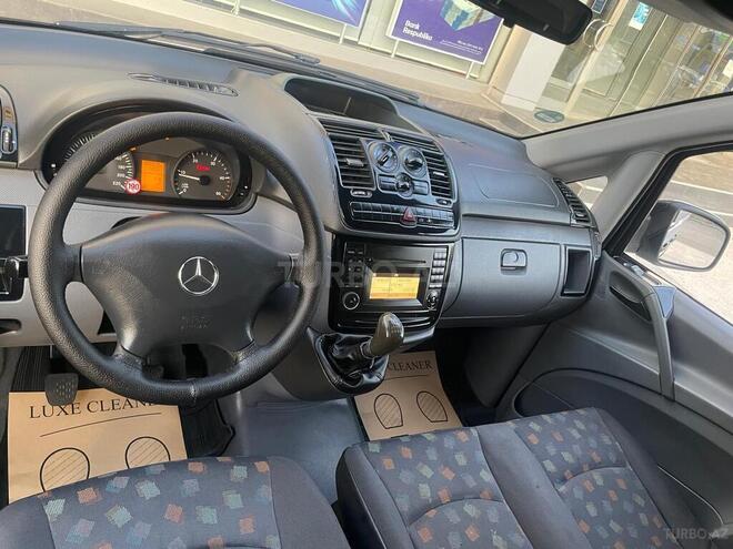 Mercedes Vito 111 2010, 186,000 km - 2.2 l - Bakı