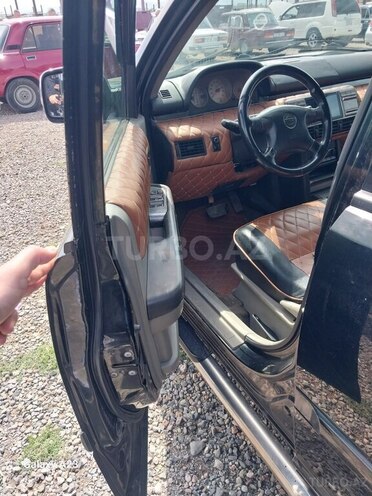 Nissan X-Trail 2001, 375,000 km - 2.0 l - Gəncə