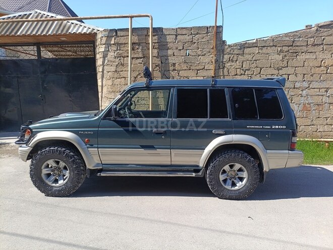Mitsubishi Pajero 1994, 200,000 km - 2.8 l - Bakı