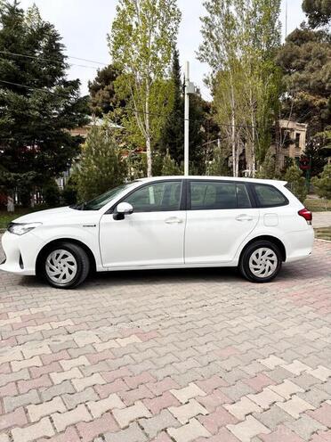 Toyota Corolla Fielder 2017, 108,000 km - 1.5 л - Bakı