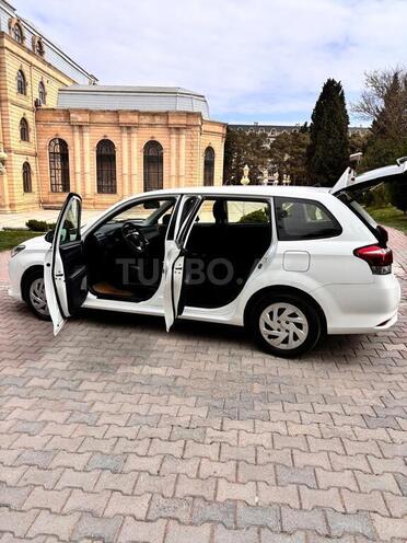 Toyota Corolla Fielder 2017, 108,000 km - 1.5 л - Bakı