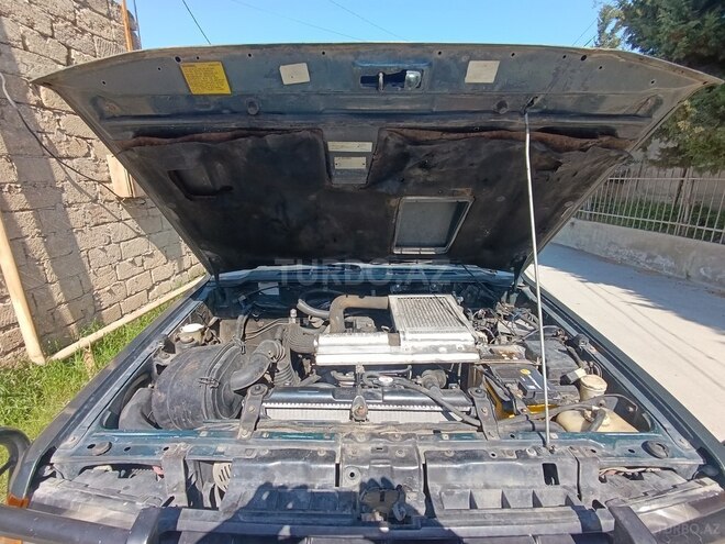 Mitsubishi Pajero 1994, 200,000 km - 2.8 l - Bakı