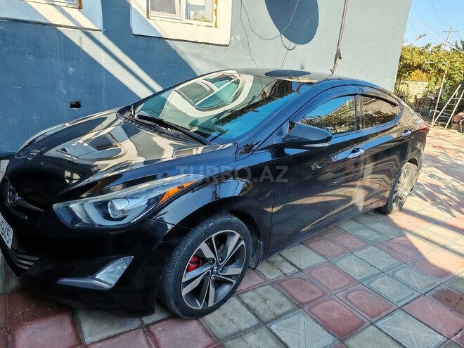 Hyundai Elantra 2015, 156,983 km - 1.8 л - Bakı