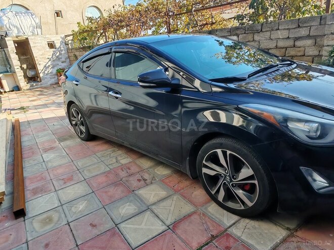 Hyundai Elantra 2015, 156,983 km - 1.8 л - Bakı