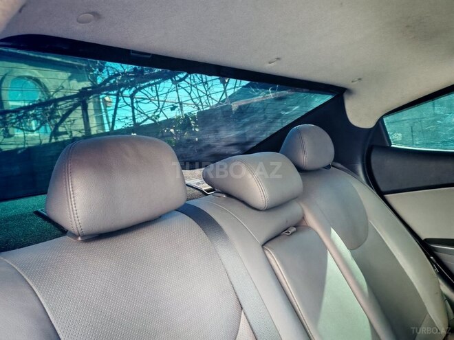 Hyundai Elantra 2015, 156,983 km - 1.8 л - Bakı