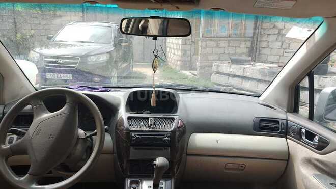 Mitsubishi Chariot 2002, 213,687 km - 2.4 л - Sumqayıt