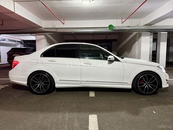 Mercedes C 250 2012, 270,000 km - 1.8 л - Bakı