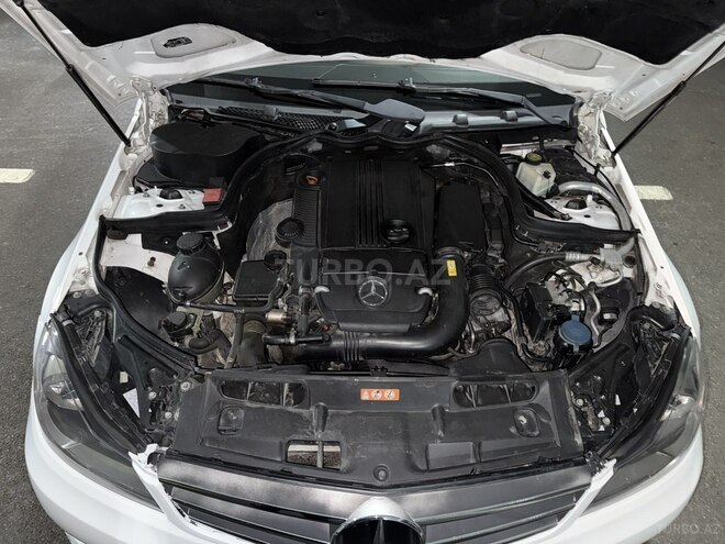 Mercedes C 250 2012, 270,000 km - 1.8 л - Bakı