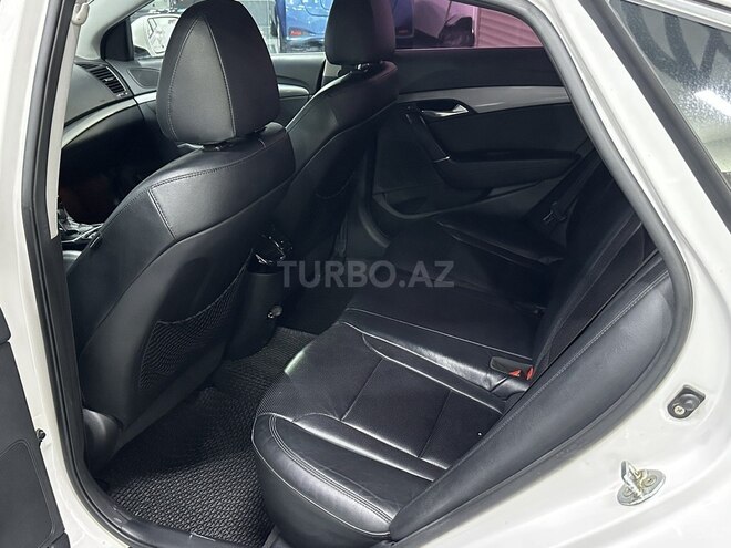Hyundai i40 2013, 250,000 km - 1.7 l - Sumqayıt