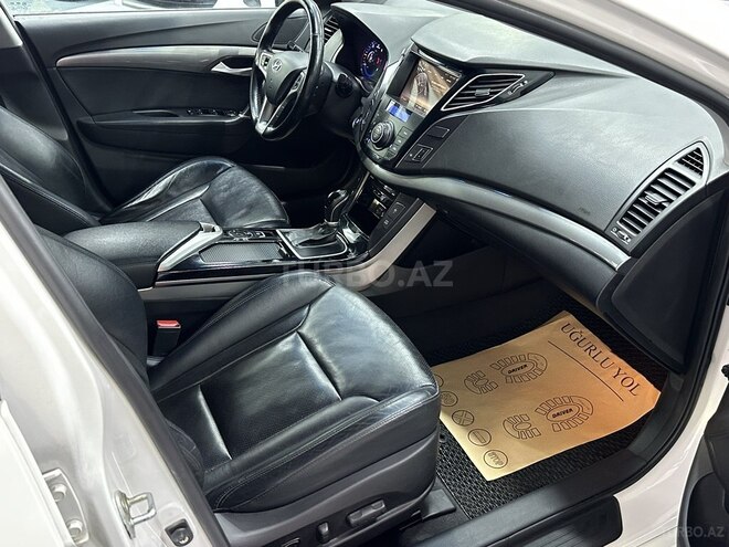Hyundai i40 2013, 250,000 km - 1.7 l - Sumqayıt